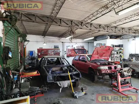 Galpon en Venta 14  mts Fondo