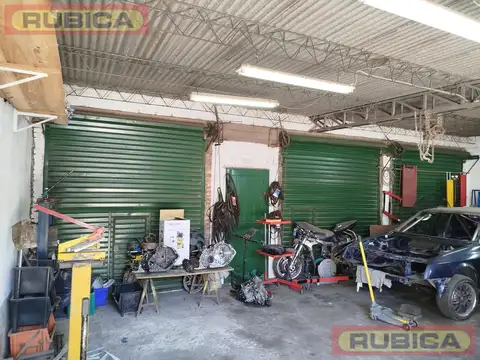 Galpon en Venta 31  mts Frente