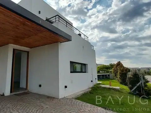 Alquiler - Casa en Santa Elena - Pilar del Este