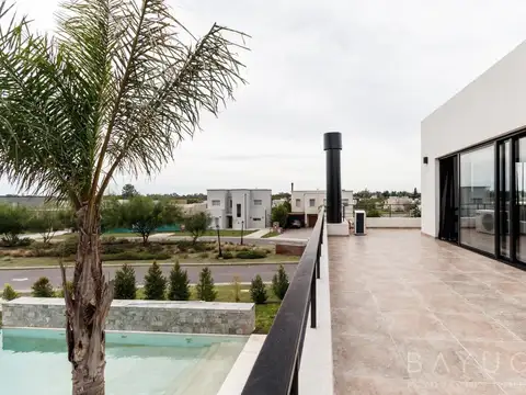 Alquiler - Casa en Santa Elena - Pilar del Este