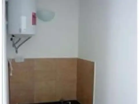 PILAR POINT OFICINA EN VENTA  4to piso