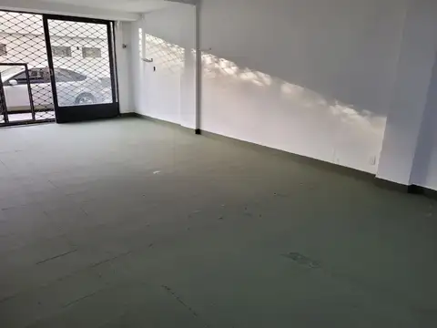 LOCAL COMERCIAL A LA VENTA EN FLORESTA