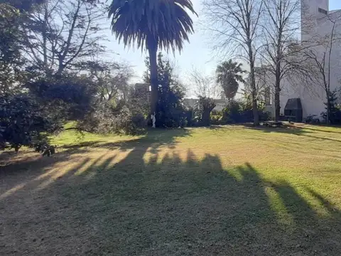 Terreno en Venta en La Plata, USD 520.000