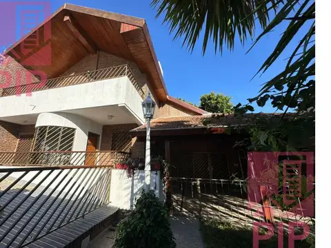 Casa en Venta en El Palomar, USD 199.000