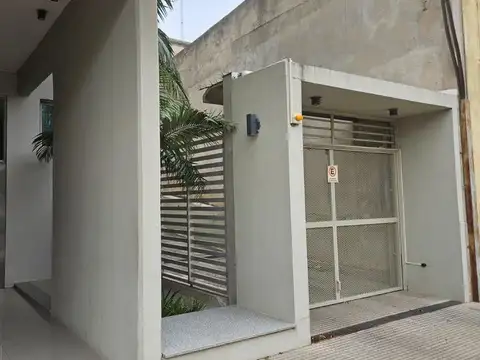VENTA/DEP CON DOS DORMITORIOS/CON PISCINA/ CENTRO