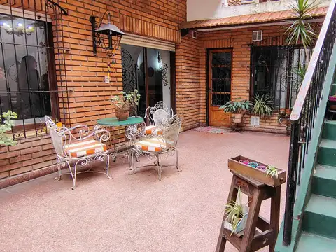 Depto Tipo Casa en Venta de 4 ambientes