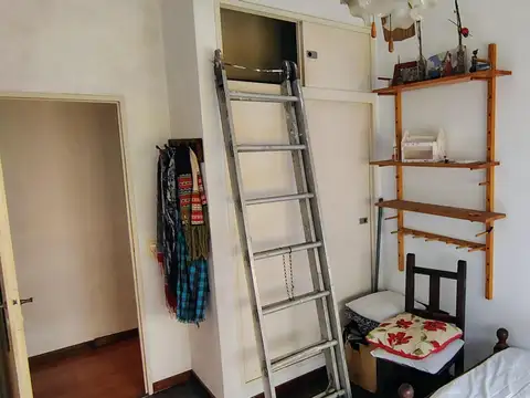 Depto Tipo Casa 4 ambientes con 2 baños