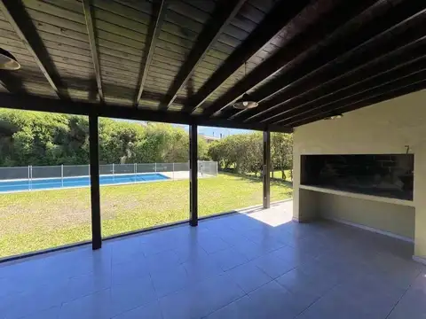 Boulevard de Todos los Santos al 5601