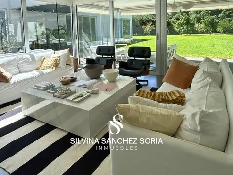 Casa en Venta de 5 dormitorios