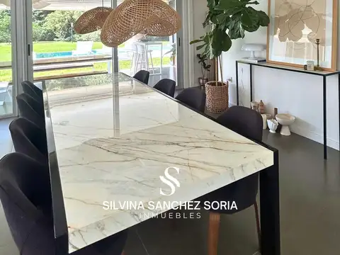 VENTA CASA 6 AMBIENTES EN BARRIO EL CARDAL I, LOS CARDALES