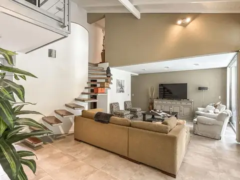 CASA CON DISEÑO MODERNO BARRIO LOS TACOS PILAR / GARIN – ALQUILER / VENTA con financiación directa