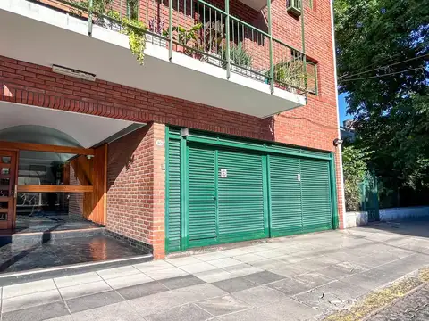 Chivilcoy 100 Departamento de 3 ambientes en Floresta VENTA