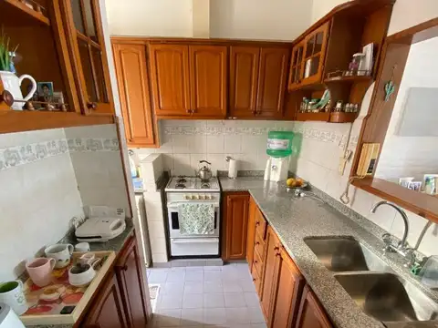 Depto Tipo Casa 4 ambientes con 2 baños