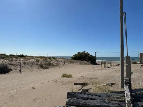 Terreno en Venta 34  mts Fondo