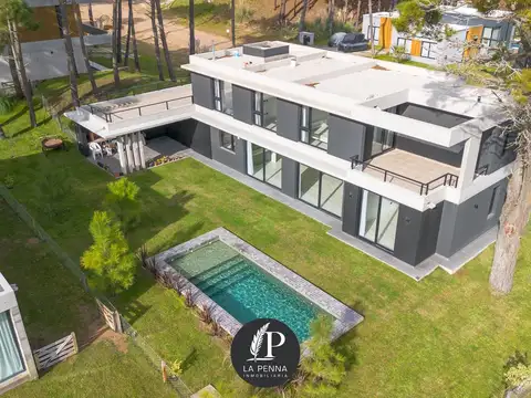 Casa en Venta de 4 dormitorios