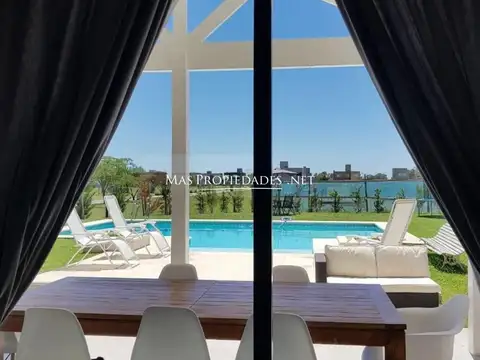 Casa en Alquiler en Cruz del Sur, USD 1.700