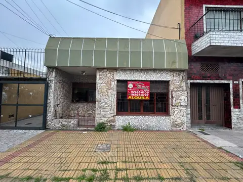 Casa en Alquiler en Lomas del Mirador, Partido de La Matanza