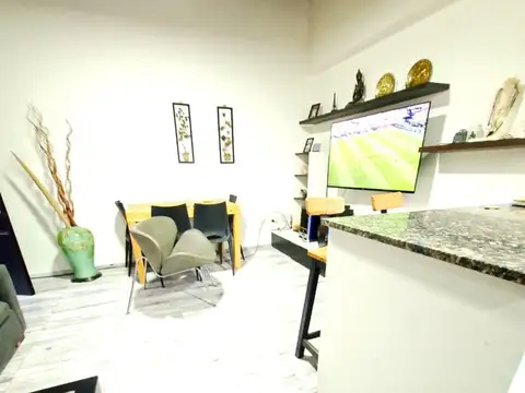 Depto Tipo Casa en Alquiler de 3 ambientes