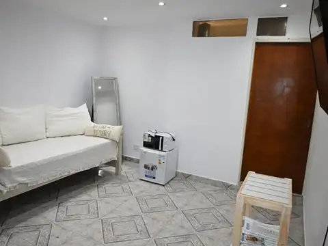 Local en Alquiler en Caballito, $ 300.000