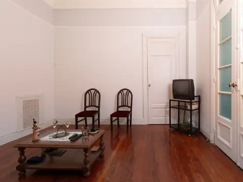 Depto Tipo Casa en Venta en Balvanera, USD 92.000