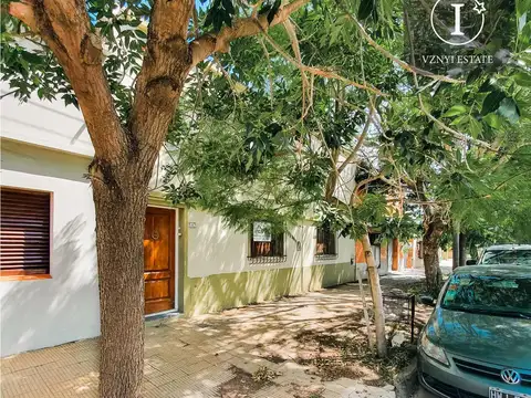 Brandsen  - Calle Mitre