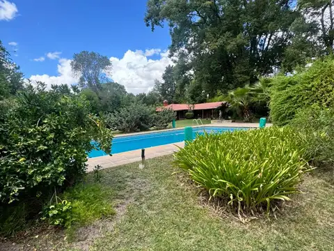 Casa 4 ambientes con 3 baños