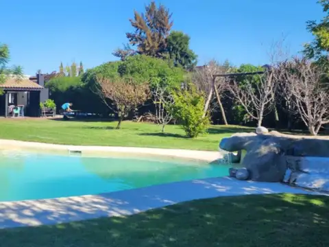 Casa en Venta de 4 dormitorios