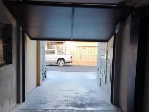 COCHERA EN BARRIO CAMBA CUA