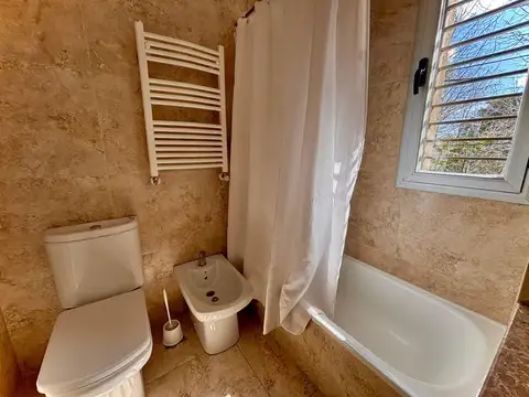 Casa en Alquiler al Noreste