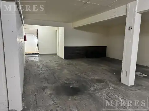 Cochera en  Venta