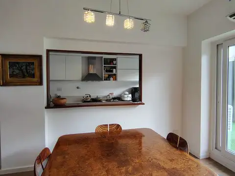 Departamento 5 ambientes con 3 baños