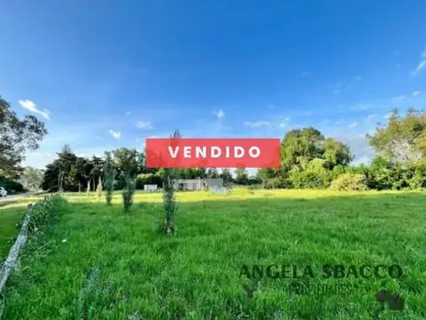 Hermoso Terreno en Parque Jularo .