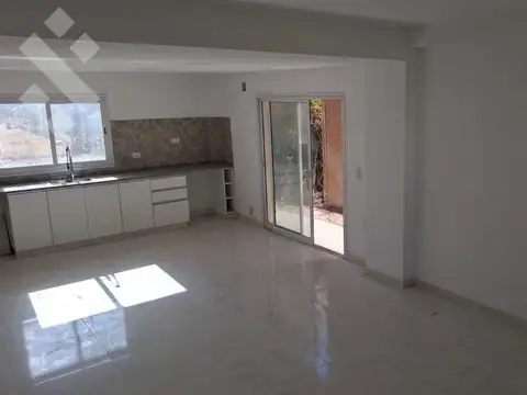 Depto Tipo Casa en Venta en Plottier, USD 120.600