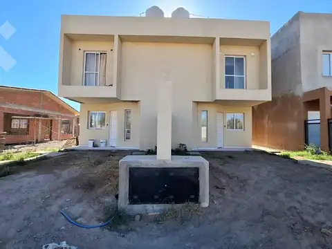 En Venta | Duplex de 2 Dormitorios | Barrio Los Cerezos II | Plottier