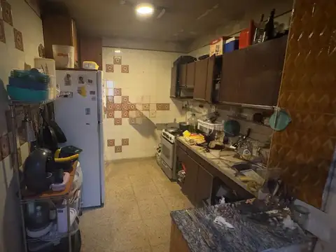 Depto Tipo Casa 5 ambientes con 2 baños