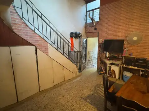 Depto Tipo Casa en Venta en Caballito Norte, USD 137.000