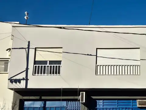 Depto Tipo Casa en Alquiler de Monoambiente
