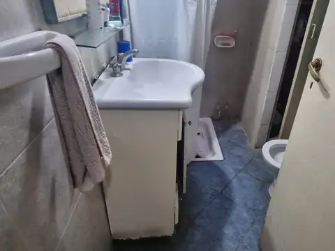 EN VENTA MARTIN CORONADO ZONA ESTACION PROPIEDAD A REMODELAR, DOS LOTES IDEAL EDIFICIO - FICHA 9828