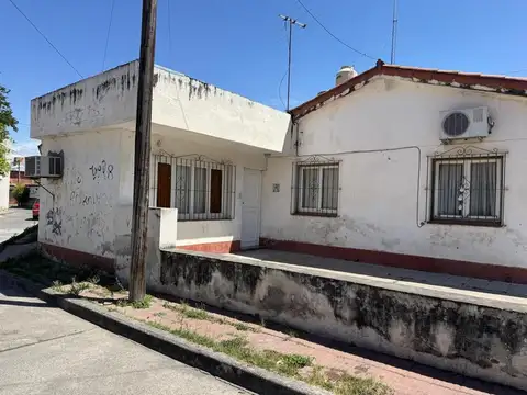 Los Nardos 458, Villa Las Rosas
