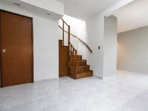 Casa en Venta en Quilmes, USD 83.000