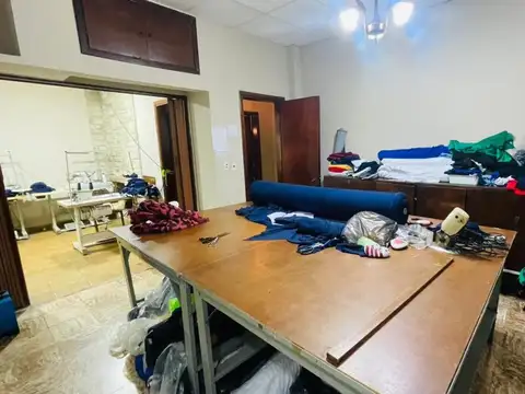 Depto Tipo Casa 5 ambientes con 2 baños