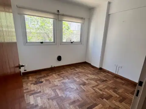 Oficina en Venta al Oeste