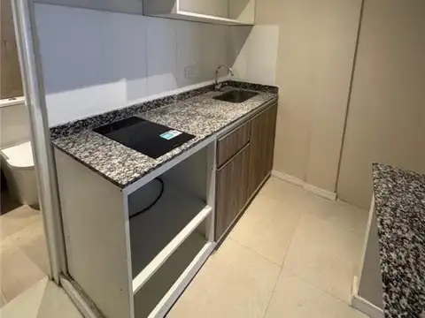 25 de mayo 1800, Piso 3