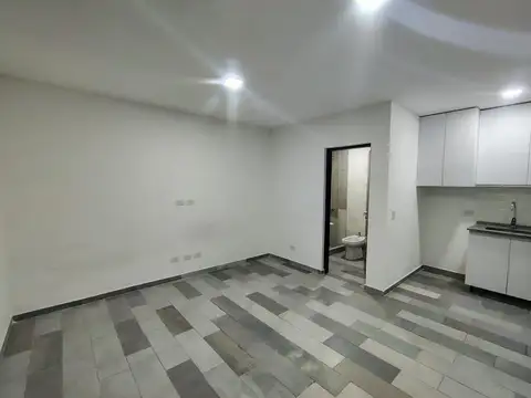 General Lopez 1100, Piso 1