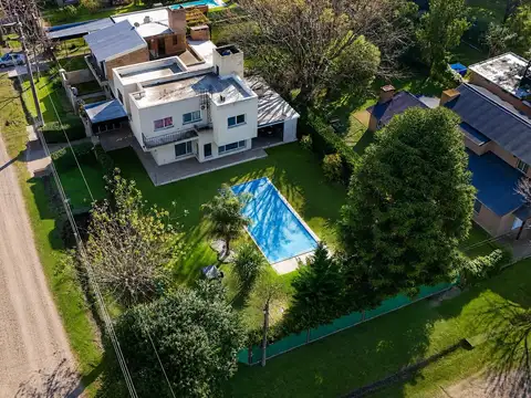 Casa en Venta en Roldan, USD 199.000
