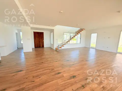 Casa en Venta en Countries y Barrios Cerrados en San Vicente, USD 249.000