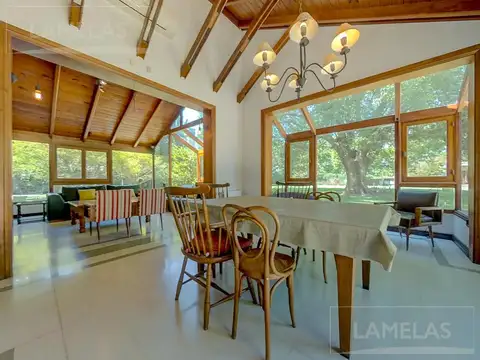 Casa 5 dormitorios Fisherton residencial - Morrison esquina Olmos