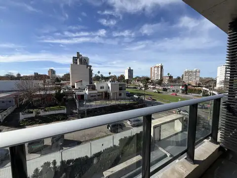 ALQUILER APARTAMENTO 1 DORMITORIO TERRAZA MALVIN