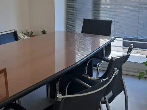 OFICINAS - PLANTA DIVIDIDA - BOTÁNICO, CAPITAL FEDERAL
