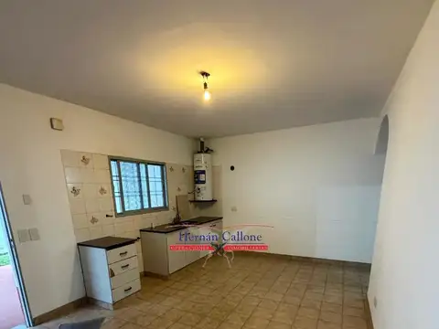 Depto Tipo Casa en Alquiler de 2 dormitorios